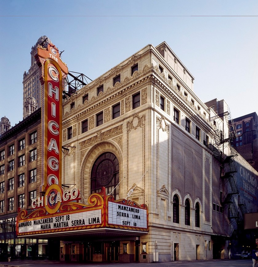 chicago-theatre-890350_1280